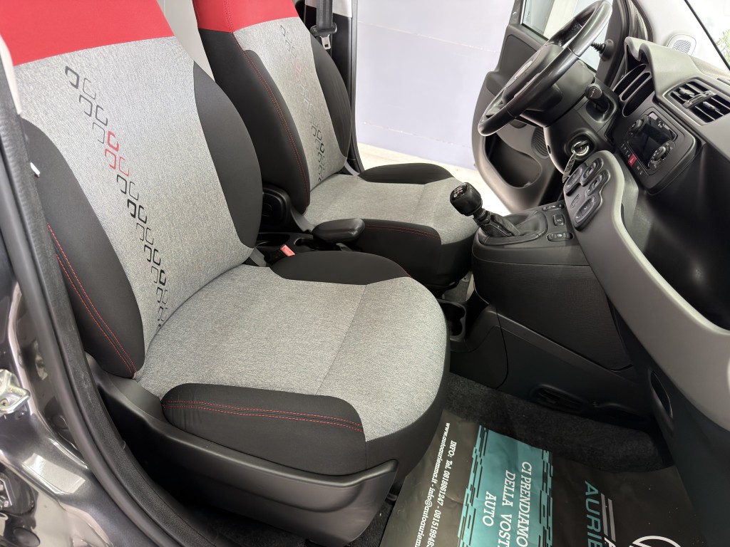 FIAT PANDA 1200 LOUNGE MOLTO BELLA